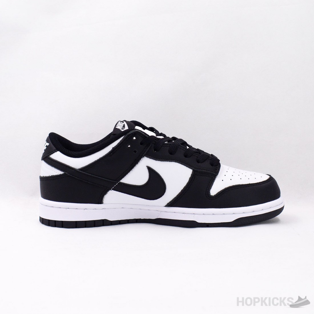 dunk low black white price